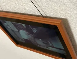 額縁モニター
